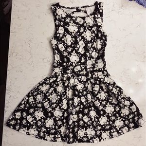 Xhilaration Dress